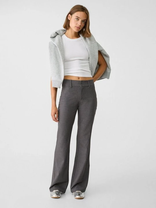 Foto van product Broek Stradivarius donkergrijs