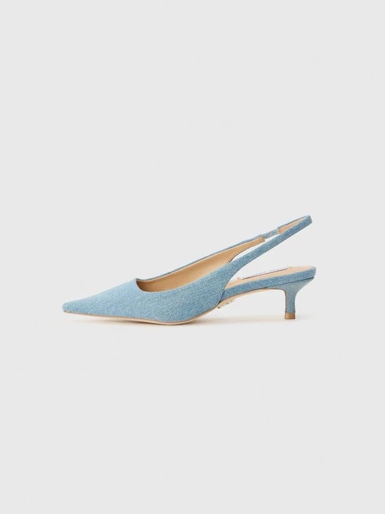 Foto van product Bruidsschoenen Steve Madden lichtblauw denim