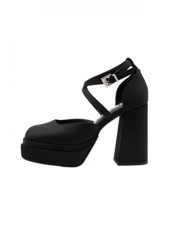 Foto van product BUFFALO Pumps 'MAY DORSAY' zwart