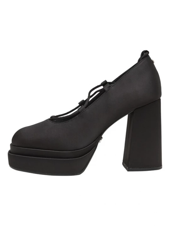 Foto van product BUFFALO Pumps 'May Ghillie' zwart