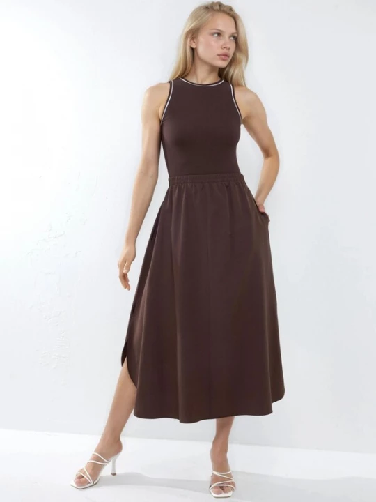Foto van product Busem Jurk chocoladebruin / wit