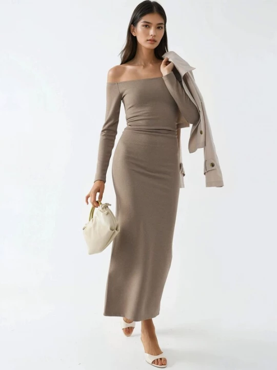 Foto van product Busem Jurk donkerbeige