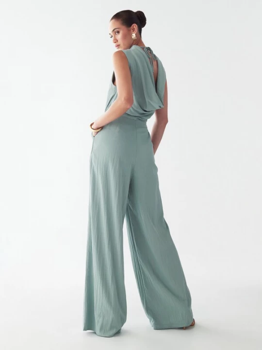 Foto van product BWLDR Jumpsuit 'Annie' lichtblauw