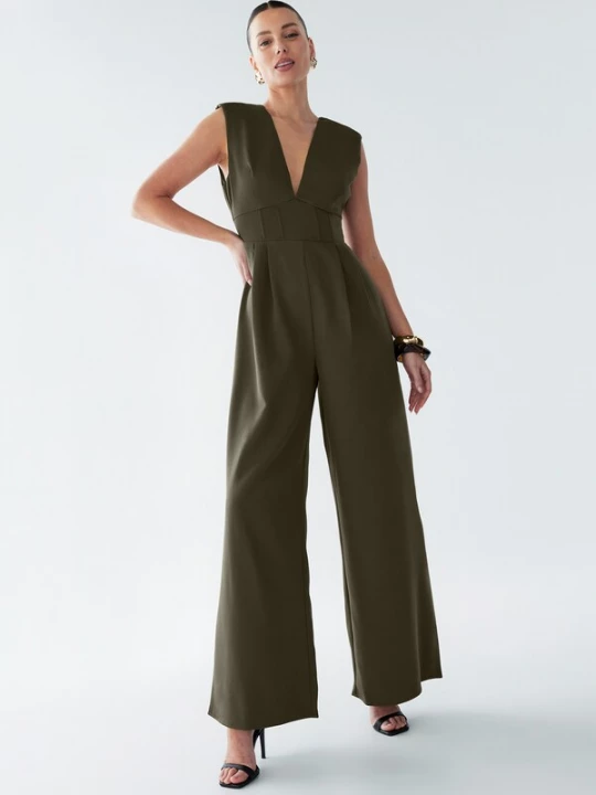 Foto van product BWLDR Jumpsuit 'Romance' olijfgroen