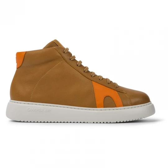 Foto van product CAMPER Runner K21 - Enkellaarzen voor Heren - Bruin, Smooth leather