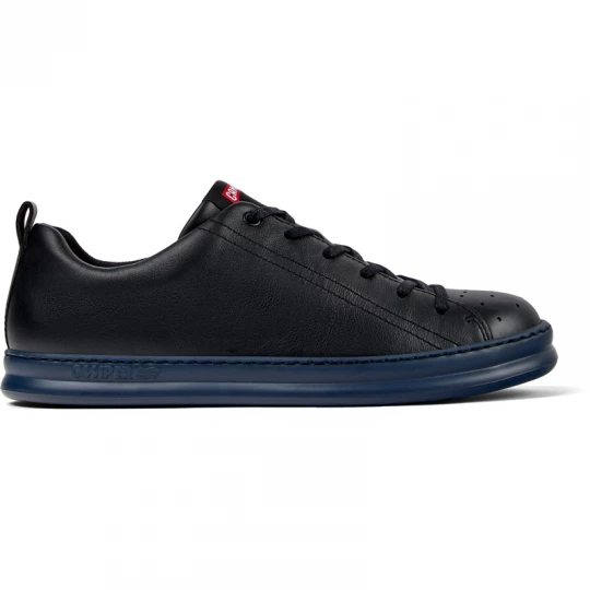 Foto van product CAMPER Runner - Sneakers voor Heren - Zwart, Smooth leather