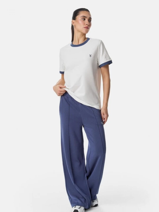 Foto van product Cardio Bunny Shirt 'CONTRAST TRIM' offwhite