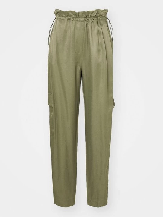 Foto van product Cargobroek Lacoste kaki