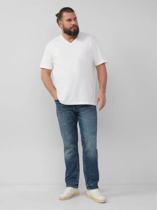 Foto van product Casby jeans / Relaxed Fit / Halfhoog / Rechte pijp s.Oliver blauw