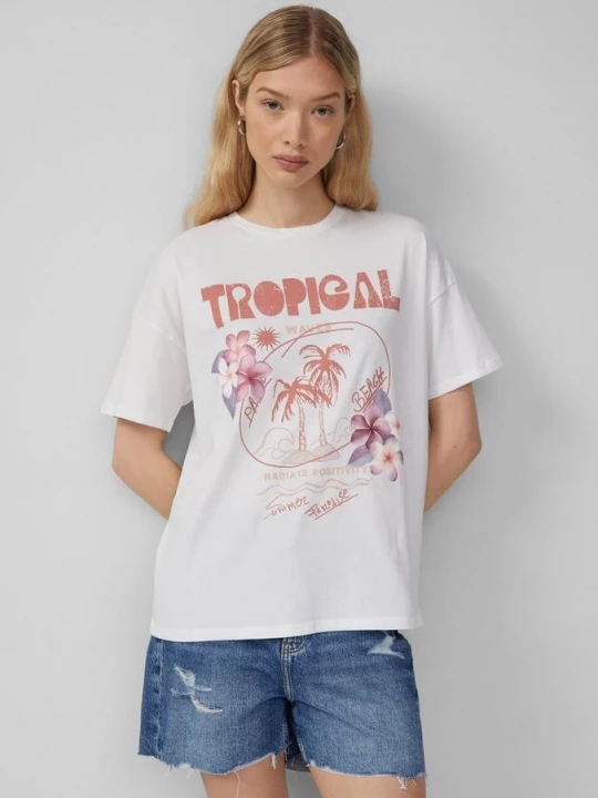 Foto van product Casual T-shirt met print op de voorkant QS wit