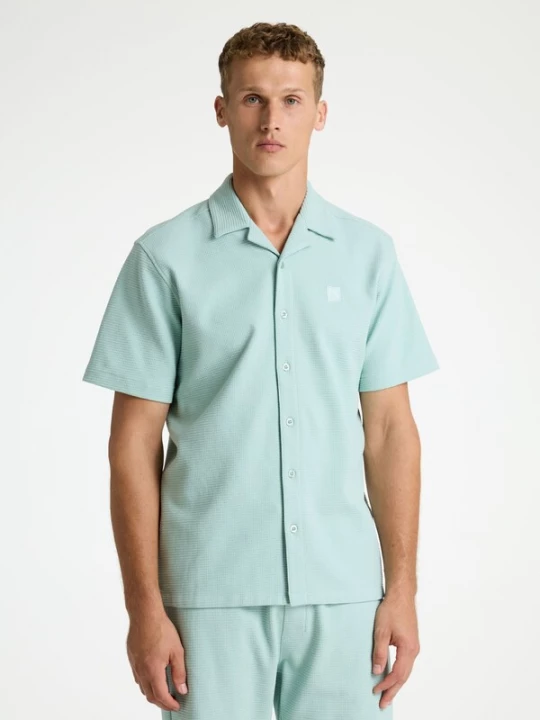 Foto van product CHASIN' Shirt lichtblauw