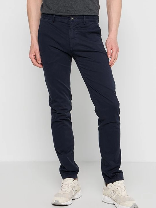 Foto van product Chino Boss donkerblauw