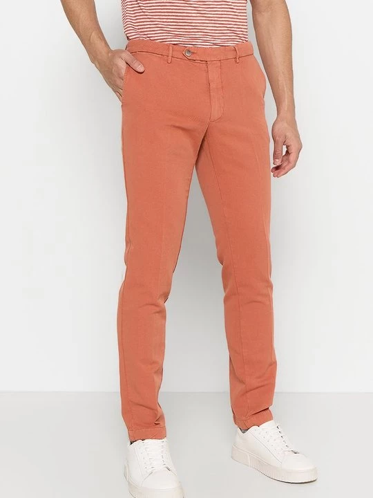 Foto van product Chino Hackett London oranje