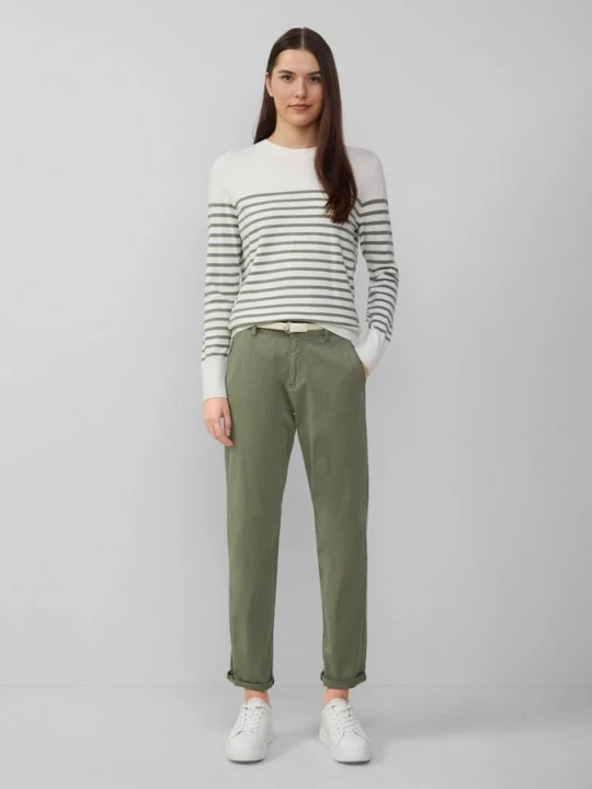 Foto van product Chino met gevlochten riem en garment dye s.Oliver olijfgroen