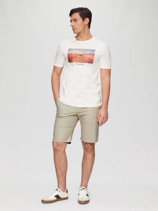 Foto van product Chinoshort van stretchkatoen in een gemêleerde look s.Oliver beżowy