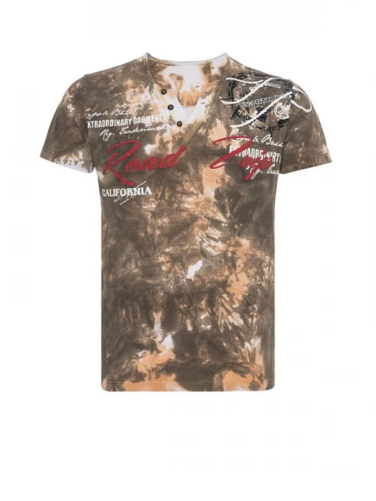 Foto van product CIPO & BAXX Shirt 'CT804' bruin