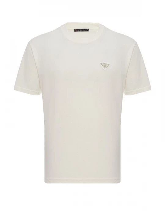 Foto van product CIPO & BAXX Shirt 'CT823' ecru