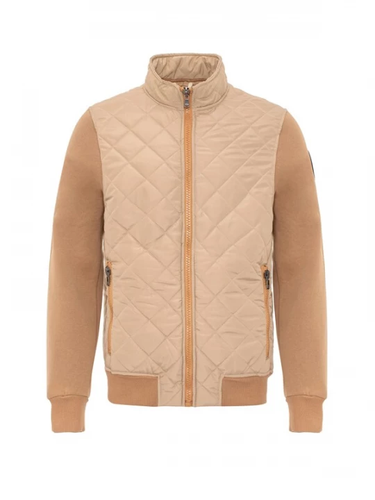 Foto van product CIPO & BAXX Tussenjas beige