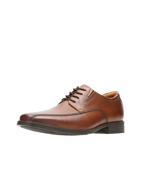 Foto van product CLARKS Veterschoen 'Tilden' bruin