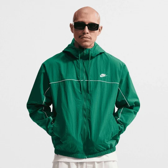 Foto van product Club Athlete Hooded Jacket Nike groen