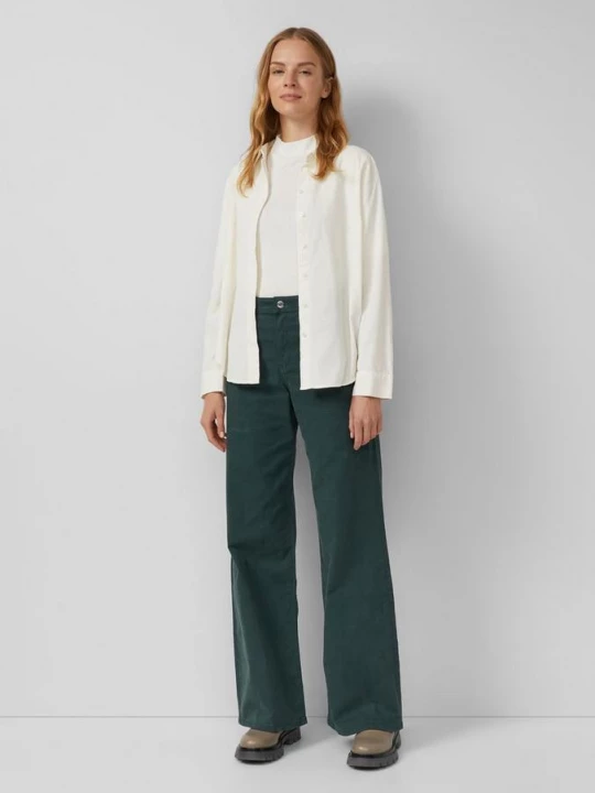 Foto van product Coloured jeans Suri / regular fit / high rise / wide leg s.Oliver