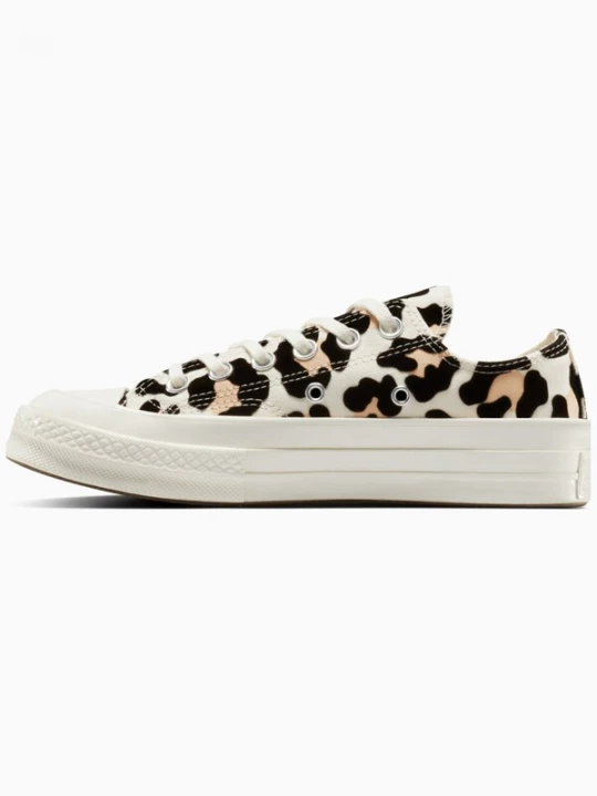 Foto van product CONVERSE Sneakers laag 'Converse Chuck 70' beige