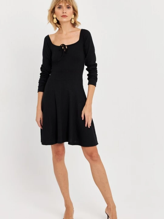 Foto van product Cool & Sexy Jurk zwart