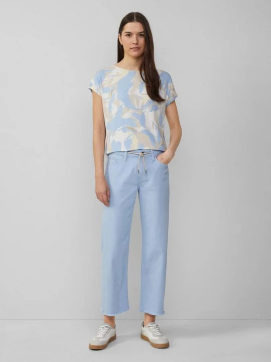 Foto van product Cropped jeans Karolin / regular fit / mid rise / straight leg / open zoom s.Oliver blauw