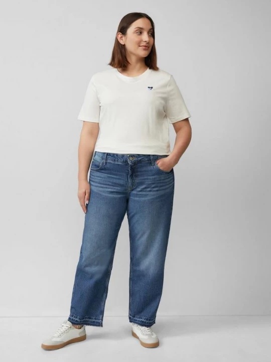 Foto van product Cropped jeans / straight fit / mid rise / straight leg / met details op de zoom s.Oliver blauw