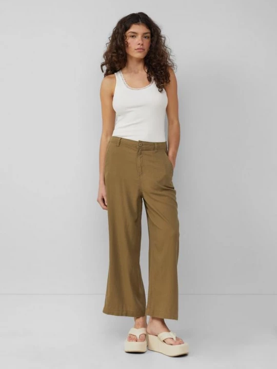 Foto van product Culotte van een linnenmix QS olijfgroen