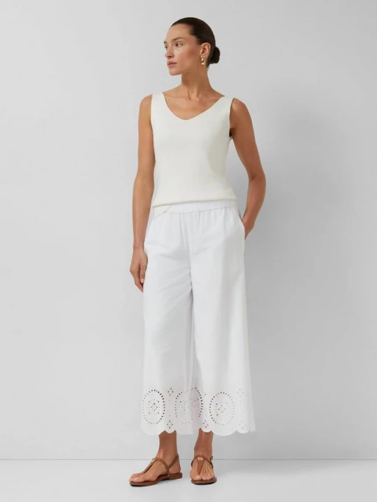 Foto van product Culottes met wijde pijpen en oogjesborduursel s.Oliver wit