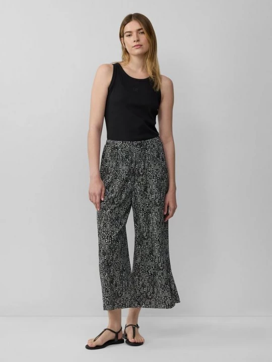 Foto van product Culottes van geplooide jersey s.Oliver zwart