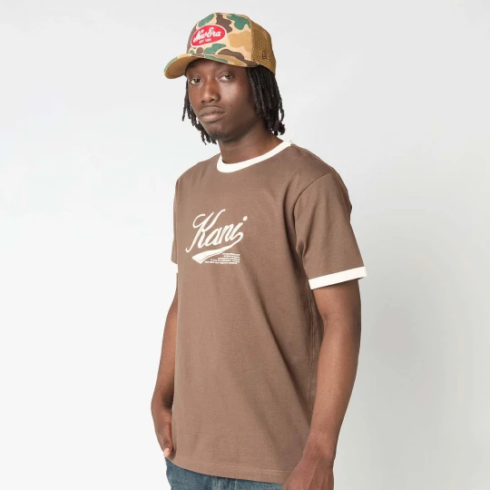 Foto van product Cursive Varsity Regular Ringer T-Shirt Karl Kani bruin