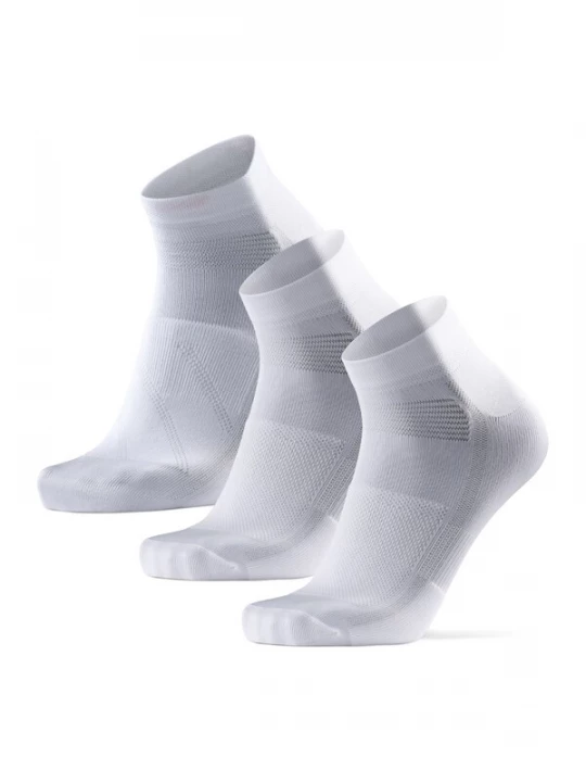 Foto van product DANISH ENDURANCE Sportsokken 'Aero Cycling Low-Cut' rood / zwart / wit