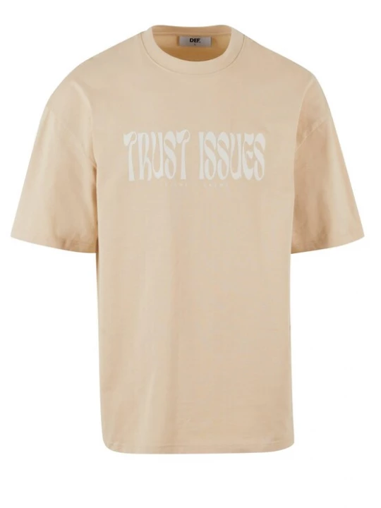Foto van product DEF Shirt 'Trust Issues' crème / wit