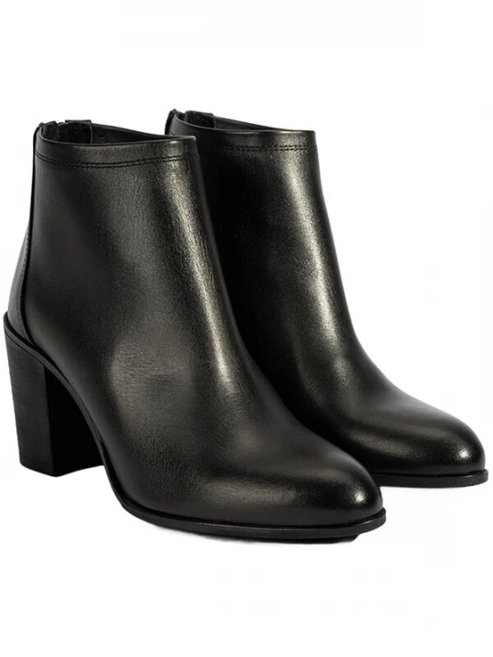 Foto van product Desa Boots 'Stiefel mit Blockabsatz' zwart
