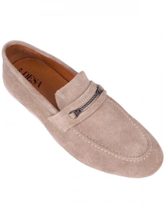 Foto van product Desa Mocassins 'DESA Herren-Wildlederslipper mit Metalldetails' beige