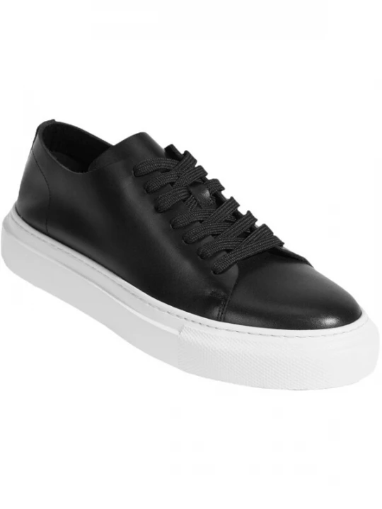 Foto van product Desa Slip-ons 'Beleg' zwart