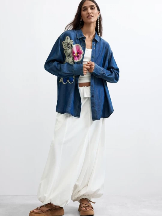 Foto van product Desigual Blouse azuur / blauw denim / lichtroze / offwhite