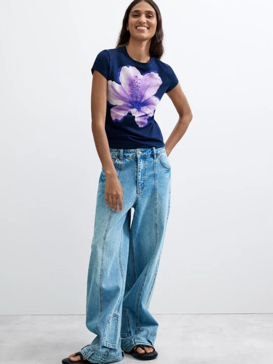 Foto van product Desigual Shirt blauw / navy / sering / wit