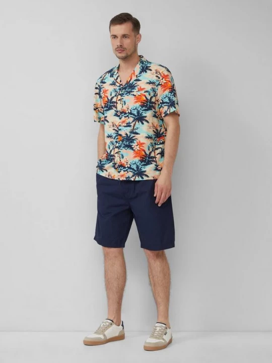 Foto van product Detroit: chinobermuda in een relaxed fit met elastische band s.Oliver blauw