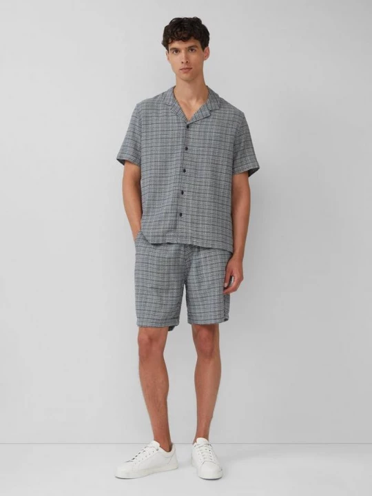 Foto van product Detroit: gestructureerde katoenen short in een relaxed fit s.Oliver blauw