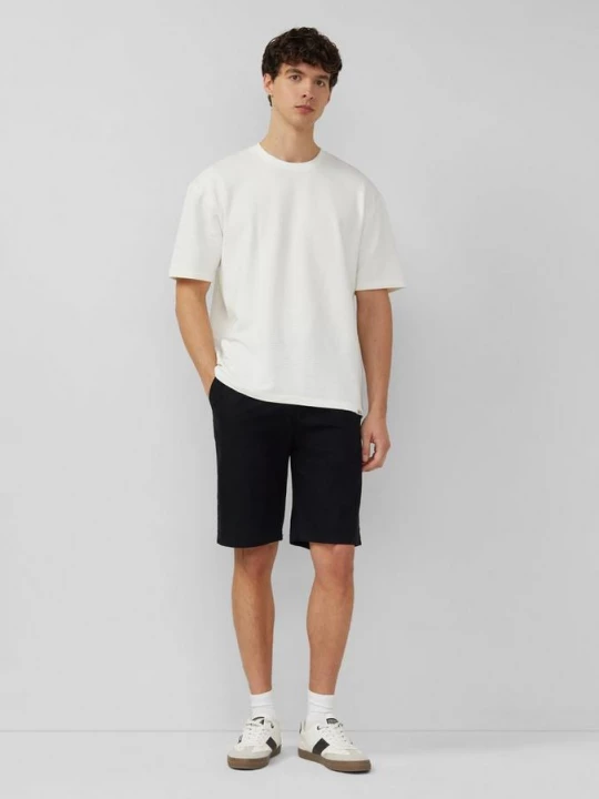 Foto van product Detroit: Relaxed fit bermuda van linnenmix s.Oliver zwart