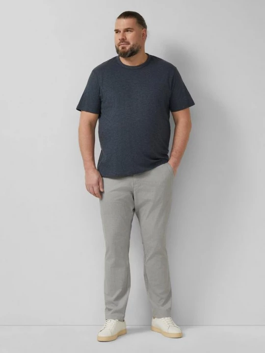 Foto van product Detroit: Relaxed model chino met patroon en elastische tailleband s.Oliver grijs