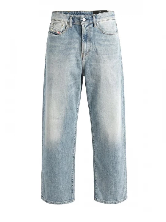 Foto van product DIESEL Jeans 'KRASHEE R08BI' lichtblauw