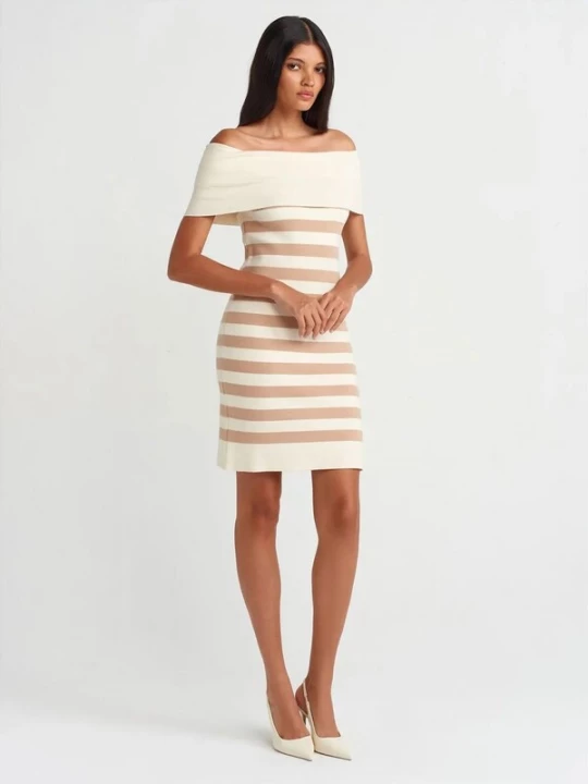 Foto van product Dilvin Gebreide jurk beige / natuurwit