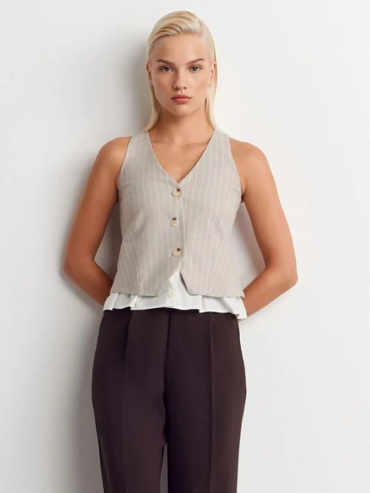 Foto van product Dilvin Gilet ecru / wit