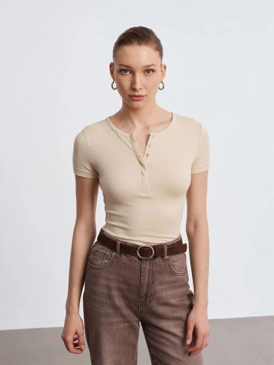 Foto van product Dilvin Shirt beige