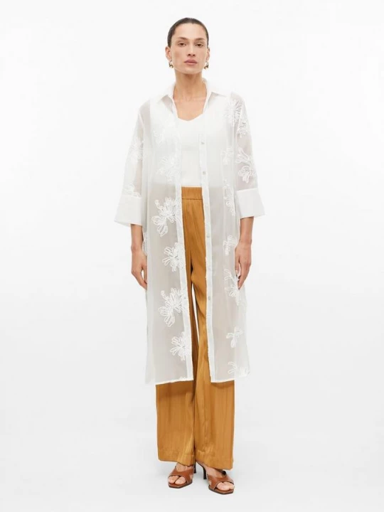 Foto van product Doorzichtige lange blouse met borduursel s.Oliver crème