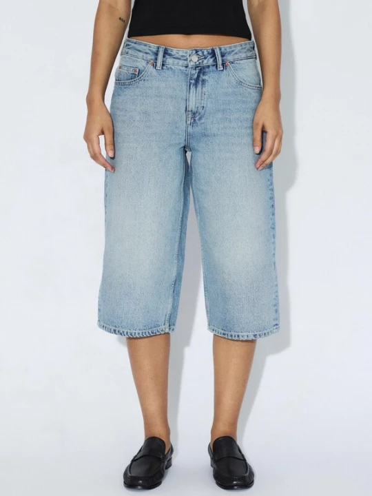 Foto van product Dr. Denim Jeans 'Dace Mid Wide Capri' lichtblauw